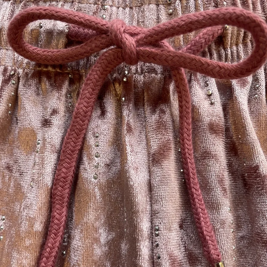 2512  9747